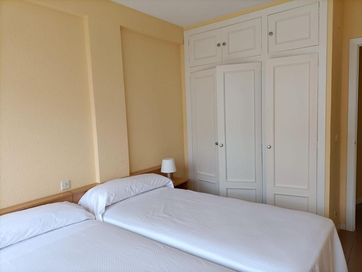 Apartamentos Zenit Mar 노하 외부 사진