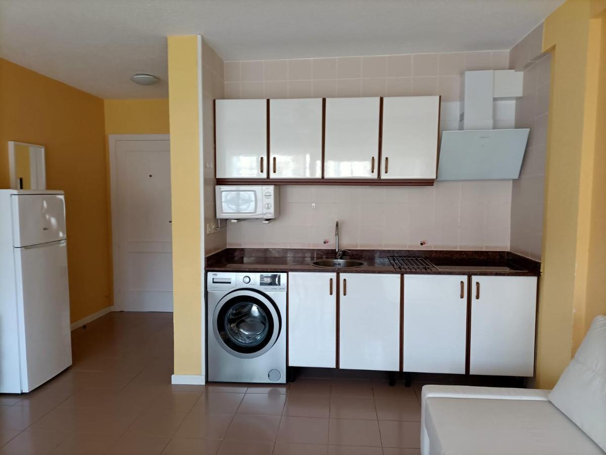 Apartamentos Zenit Mar 노하 외부 사진