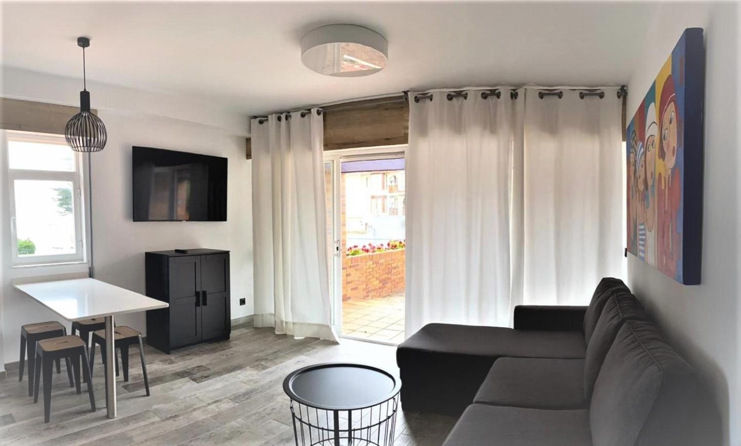 Apartamentos Zenit Mar 노하 외부 사진