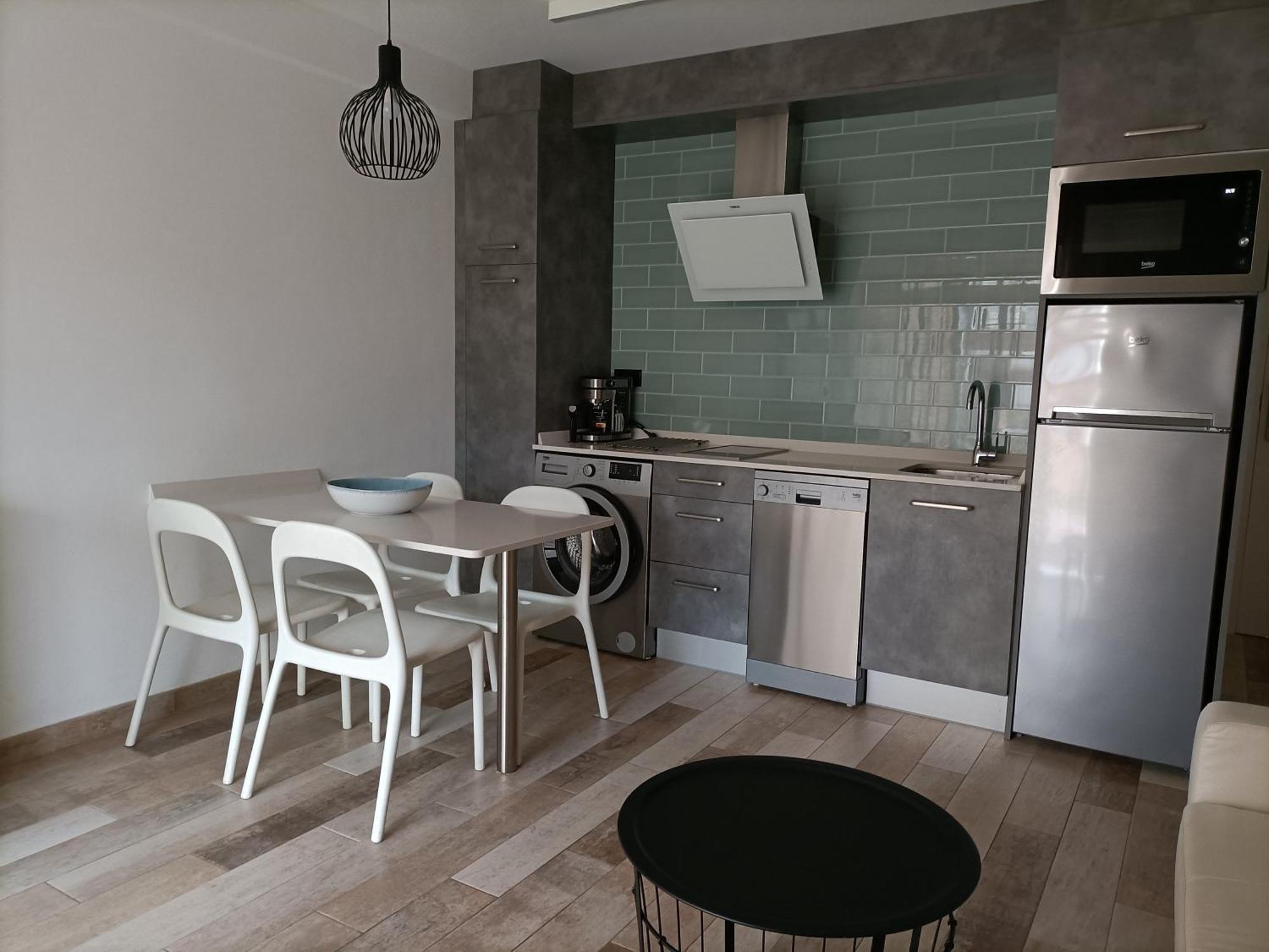 Apartamentos Zenit Mar 노하 외부 사진