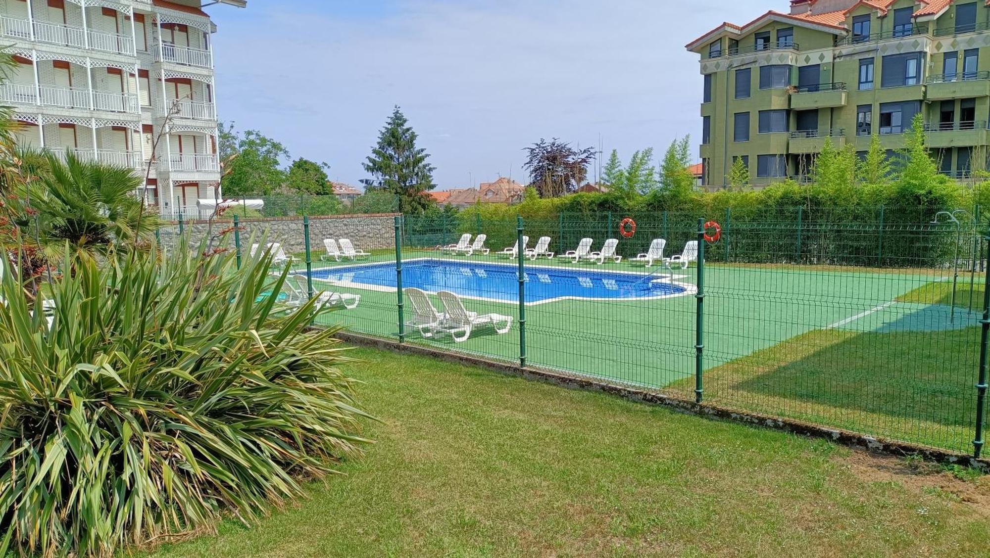 Apartamentos Zenit Mar 노하 외부 사진